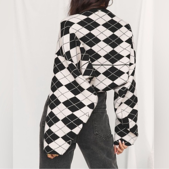 12th Tribe Argyle Cropped Bolero Cardigan - Picture 2 of 6